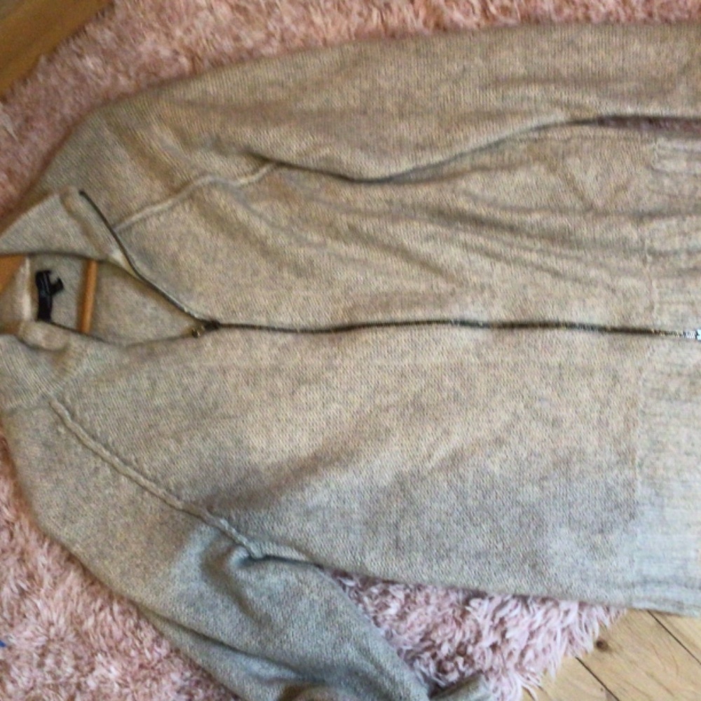 Marc Anthony cardigan - Picture 3 of 9